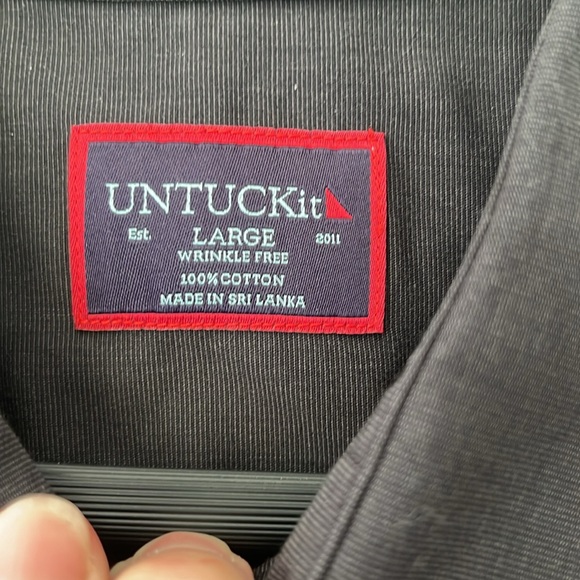 Untuckit Men’s Size Large Reg Fit - Picture 4 of 5